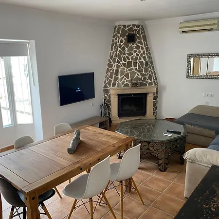 El Rincon De Piedra - Tu Hogar En Vacaciones Holiday home *